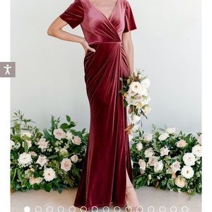 Revelry Romantic Rose Gisselle size 8 dress!